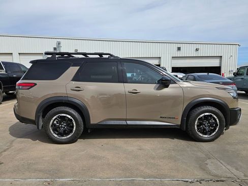 Used 2024 Nissan Pathfinder Rock Creek image 4