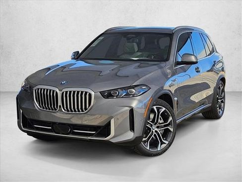 New 2026 BMW X5 xDrive50e image 1