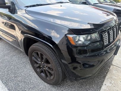 Used 2019 Jeep Grand Cherokee Altitude