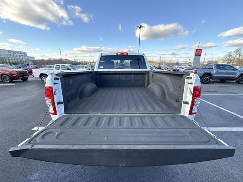 Used 2024 RAM 2500 Big Horn w/ Bed Utility Group image 22