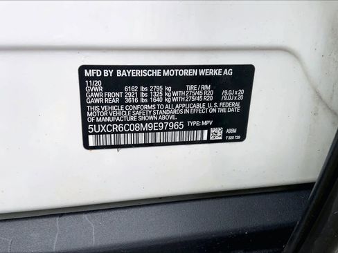 Used 2021 BMW X5 xDrive40i w/ Premium Package image 34