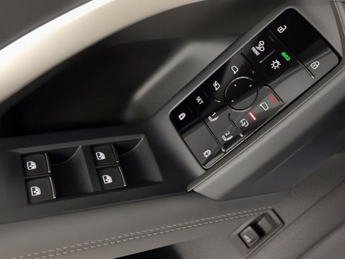 New 2025 Audi Q5 Premium Plus AWD/4WD image 15