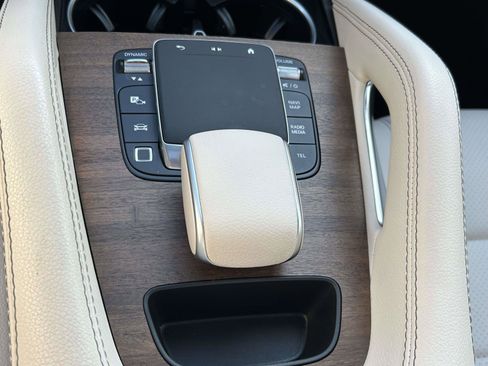 Certified 2025 Mercedes-Benz GLE 450 4MATIC image 35