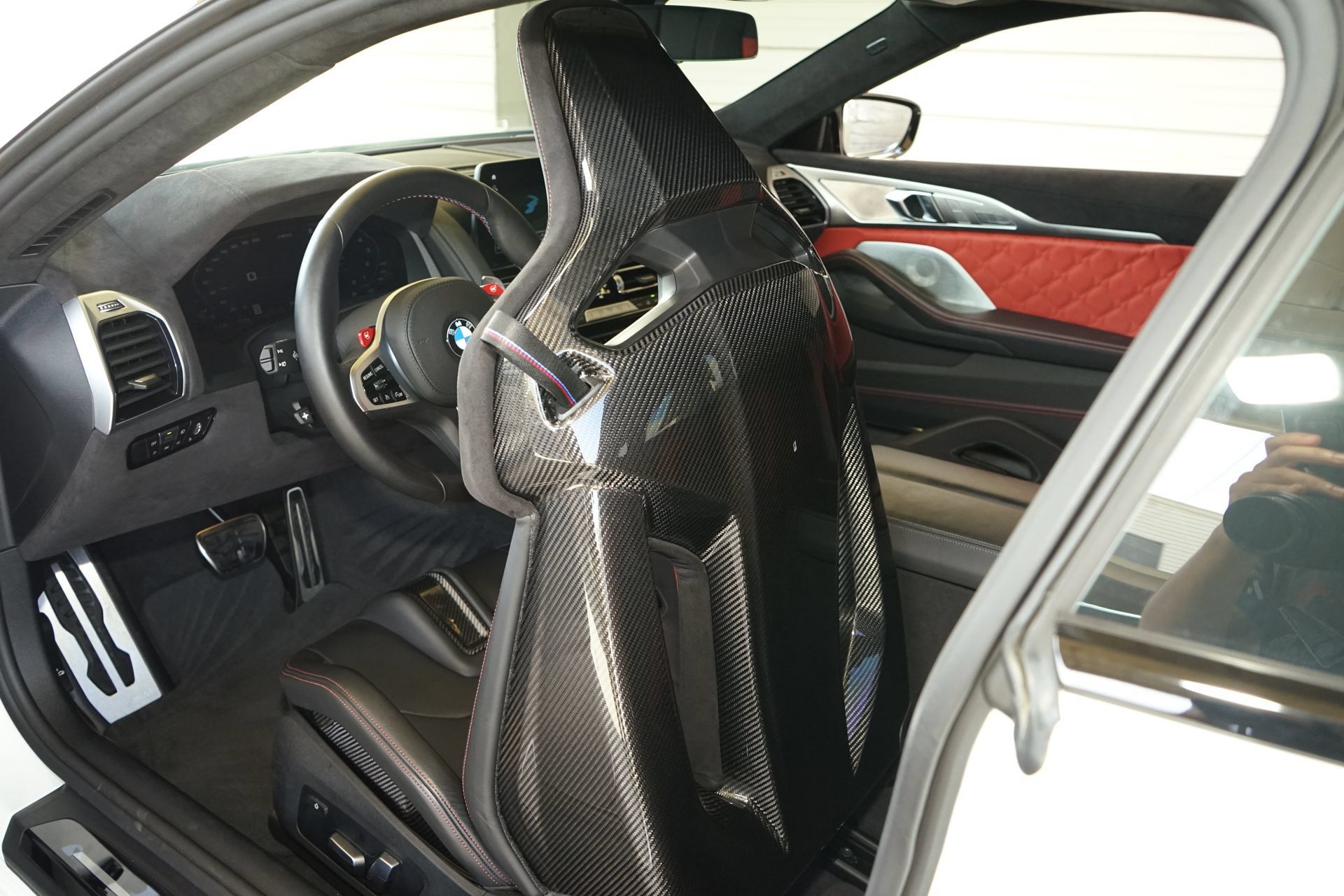 Used 2024 BMW M8 Competition w/ M Carbon Exterior Package AWD/4WD image 26