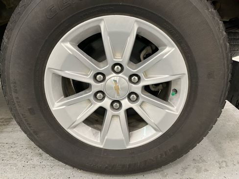 Certified 2023 Chevrolet Silverado 1500 LT image 9