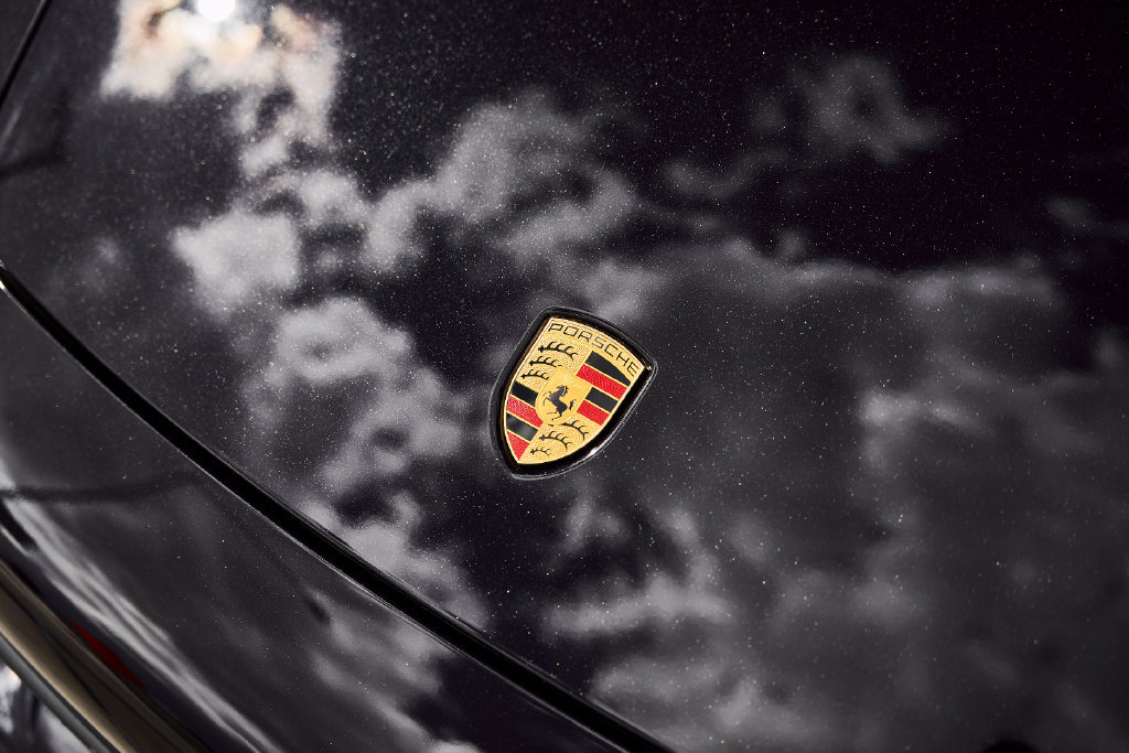 Used 2024 Porsche 911 Carrera T RWD image 6