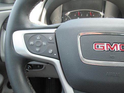 Used 2023 GMC Terrain SLT FWD image 23