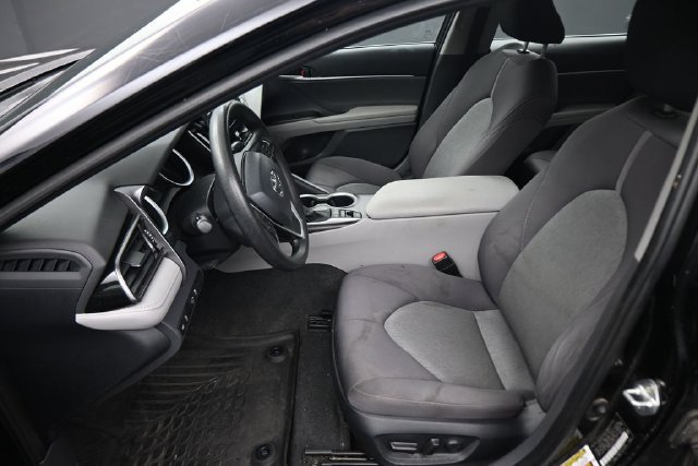 Used 2023 Toyota Camry LE AWD/4WD image 22