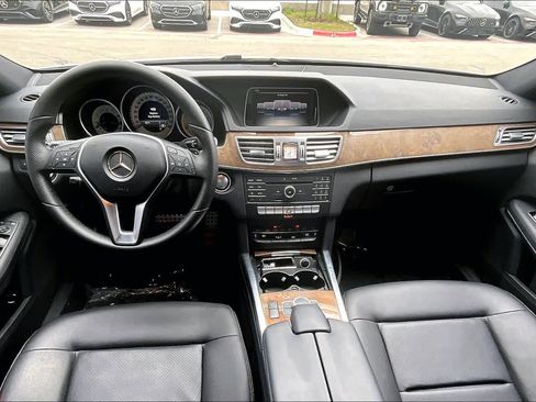 Used 2016 Mercedes-Benz E 350 Sedan image 12