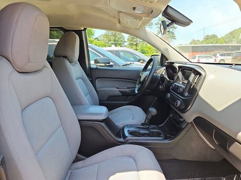 Used 2016 Chevrolet Colorado W/T image 8