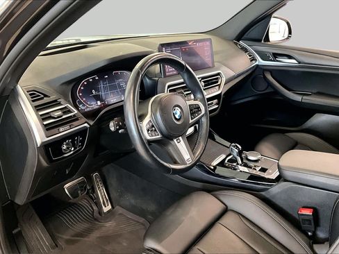 Used 2024 BMW X3 sDrive30i w/ Premium Package RWD image 16
