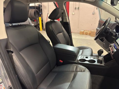 Used 2015 Subaru Outback 2.5i Limited image 22