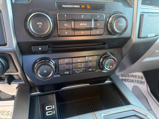Used 2018 Ford F150 XLT w/ Equipment Group 302A Luxury AWD/4WD image 19