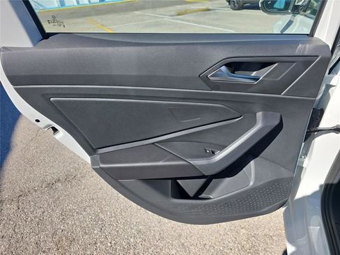 New 2026 Volkswagen Jetta S image 8