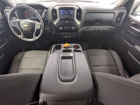 Used 2022 Chevrolet Silverado 1500 Custom AWD/4WD image 19
