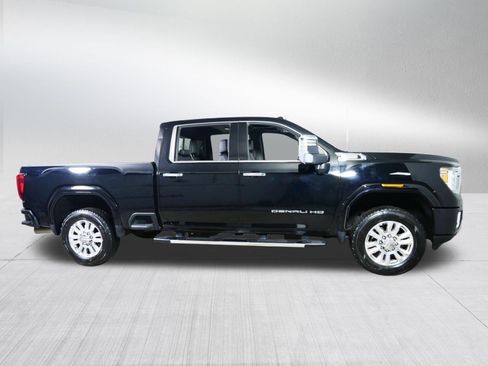 Used 2022 GMC Sierra 3500 Denali image 8