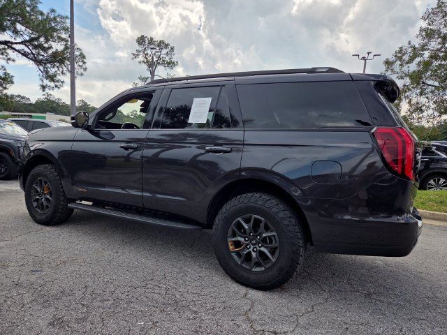 Used 2025 Ford Expedition Tremor AWD/4WD image 5