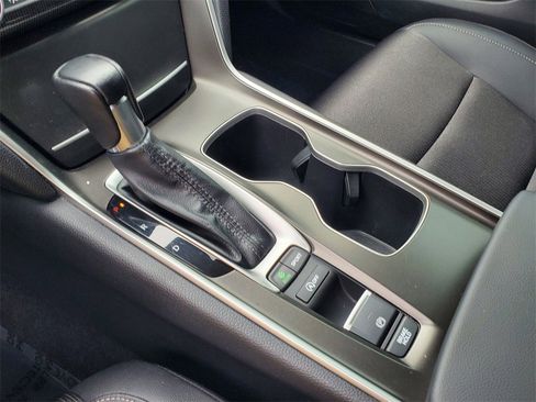 Used 2022 Honda Accord Sport image 30