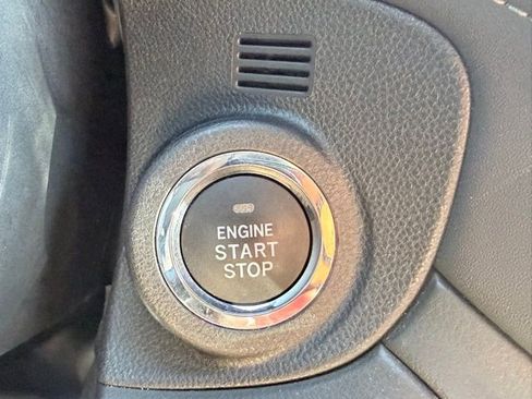 Used 2022 Subaru Outback Premium image 14