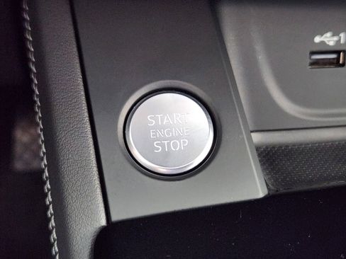 Used 2022 Audi A5 2.0T Premium Plus w/ Premium Plus image 26