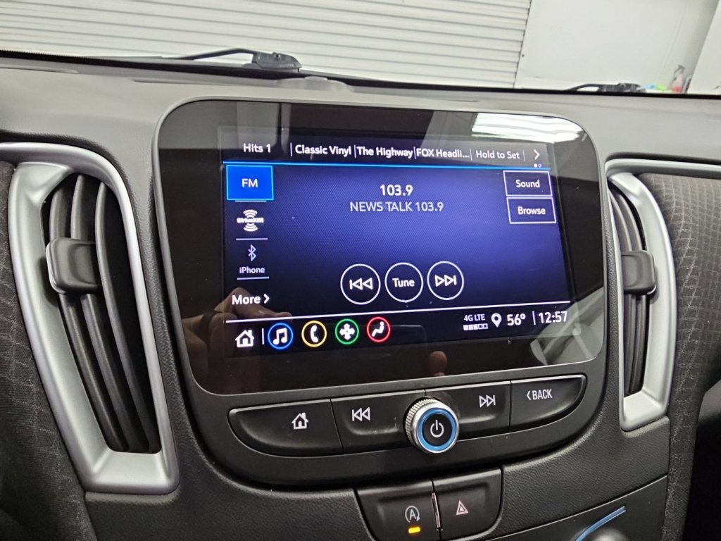 Used 2024 Chevrolet Malibu LT FWD image 15
