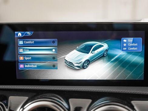 Certified 2026 Mercedes-Benz CLA 250 image 17