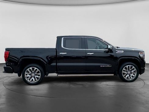 Used 2024 GMC Sierra 1500 Denali AWD/4WD image 11