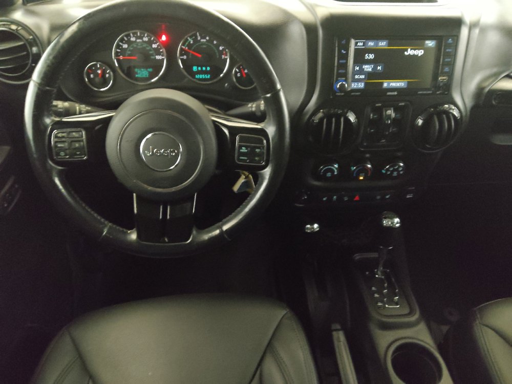 Used 2014 Jeep Wrangler Unlimited Sahara AWD/4WD image 22