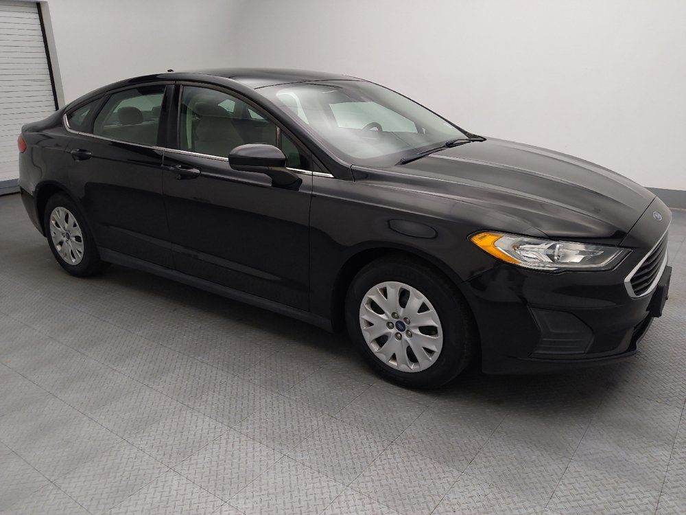 Used 2020 Ford Fusion S FWD image 13