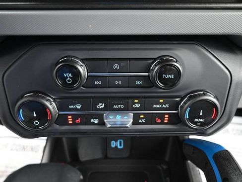 Used 2022 Ford Bronco Black Diamond AWD/4WD image 14