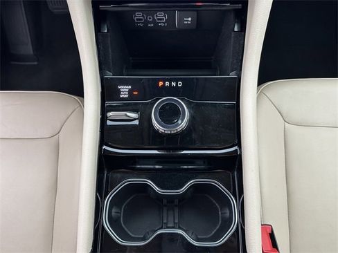 Used 2022 Jeep Grand Cherokee L Limited image 21