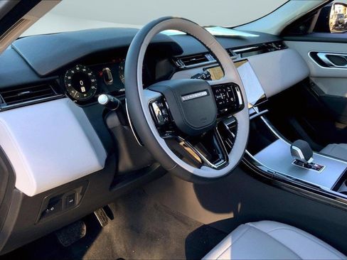 New 2025 Land Rover Range Rover Velar S AWD/4WD image 3