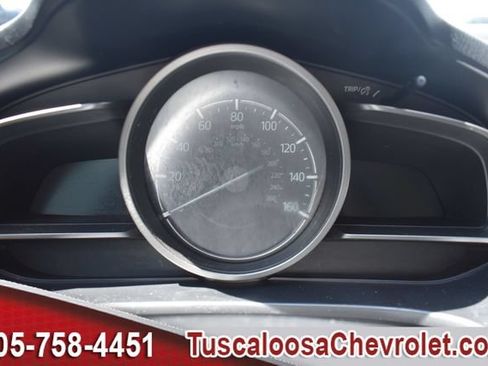 Used 2018 MAZDA MAZDA3 Touring FWD image 31