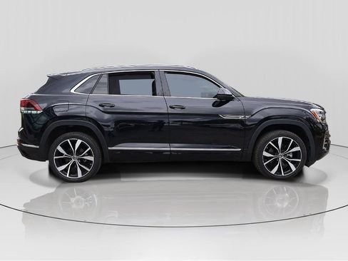 Used 2024 Volkswagen Atlas Cross Sport SEL Premium R-Line AWD/4WD image 8