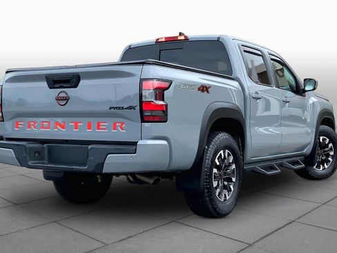 Used 2024 Nissan Frontier PRO-4X w/ Technology Package AWD/4WD image 13