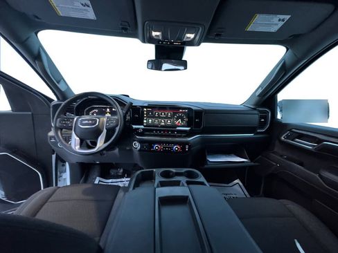 Used 2023 GMC Sierra 1500 Elevation image 9