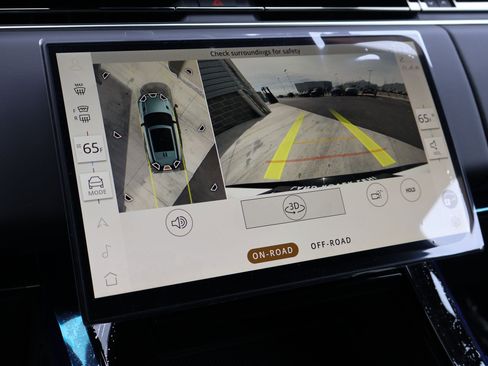 New 2026 Land Rover Range Rover Sport Dynamic SE image 13