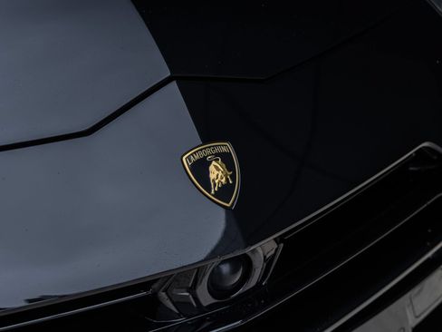 Used 2024 Lamborghini Urus S AWD/4WD image 18