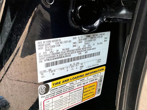 Used 2024 Ford Expedition Limited image 36