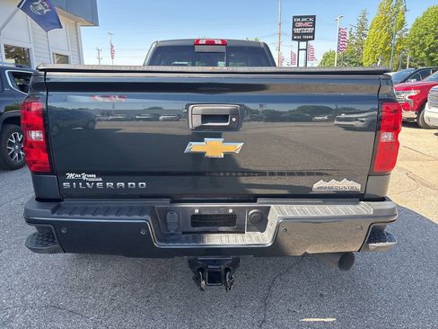 Certified 2018 Chevrolet Silverado 3500 High Country w/ Duramax Plus Package AWD/4WD image 8