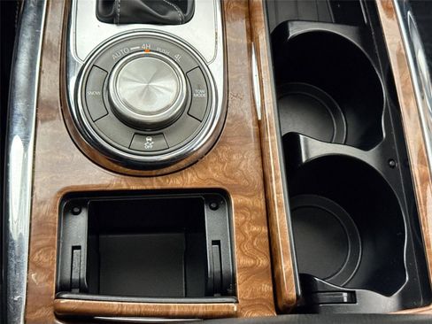 Used 2019 INFINITI QX80 Luxe image 29