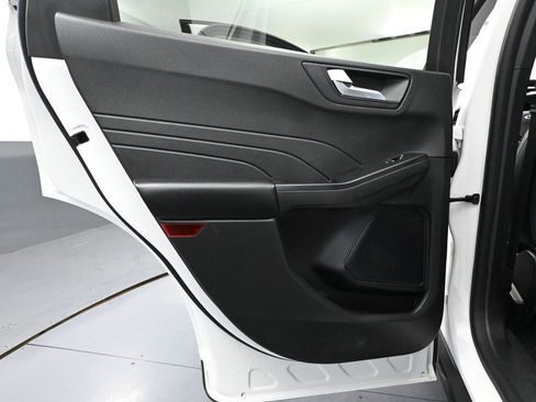 Used 2024 Ford Escape Platinum image 36