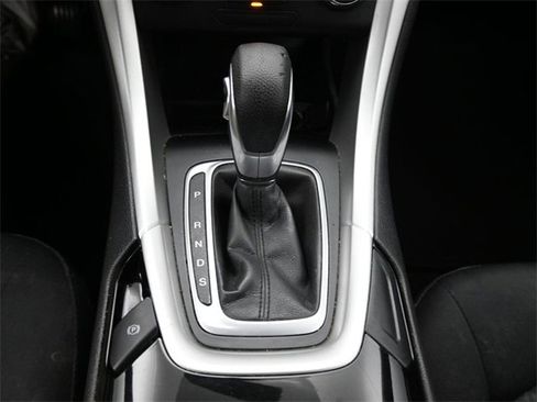 Used 2016 Ford Fusion SE image 23