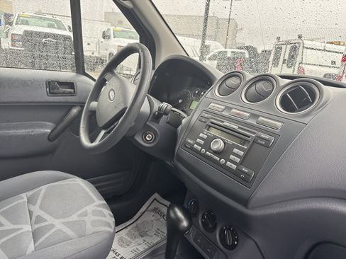 Used 2011 Ford Transit Connect XLT image 13