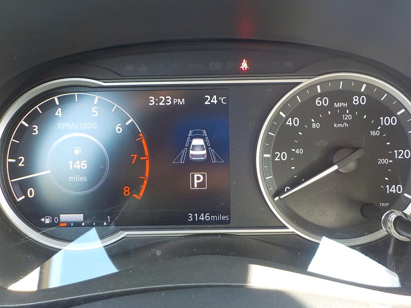 Used 2025 Nissan Versa SR w/ Trunk Package FWD image 8