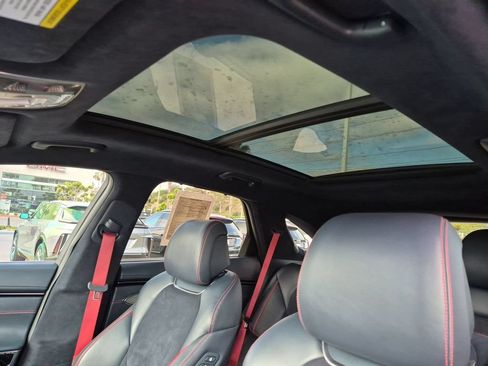 Used 2022 Genesis GV70 3.5T Sport w/ Sport Prestige Package AWD/4WD image 11