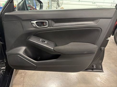 Used 2023 Honda Civic Sport image 16