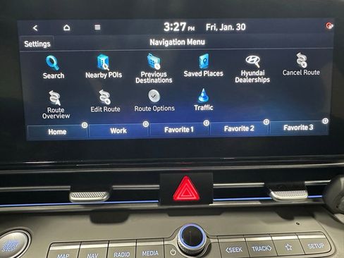 Used 2025 Hyundai Elantra SEL w/ Cargo Package image 28