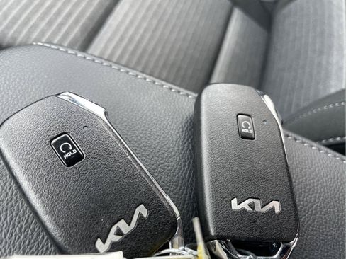 Used 2023 Kia Soul EX FWD image 31