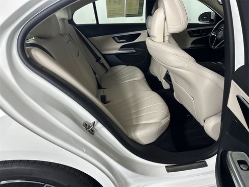 Certified 2025 Mercedes-Benz E 350 Sedan image 17